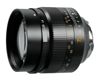 7Artisans 75mm f/1.25 Manual